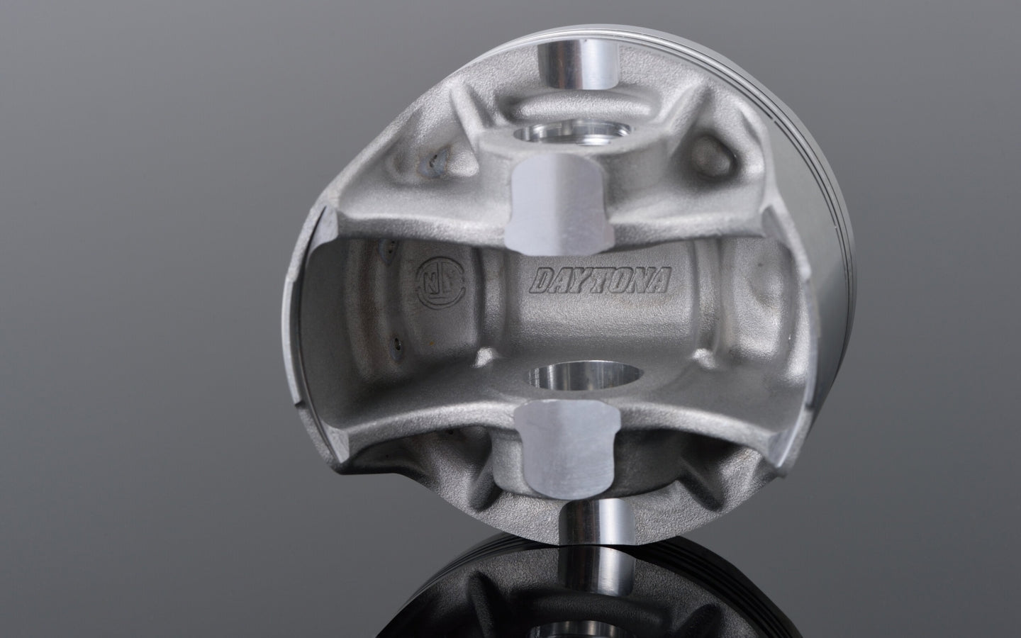 Piston forgé DAYTONA pour 190 Daytona - 62mm - axe DLC