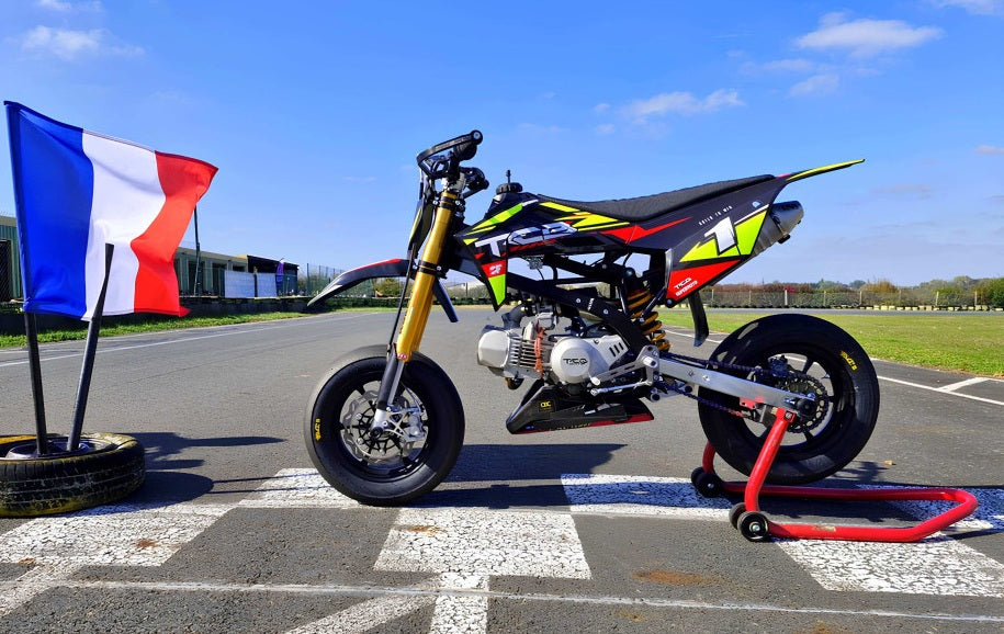 TCB XF SUPERMOTO Chassis light